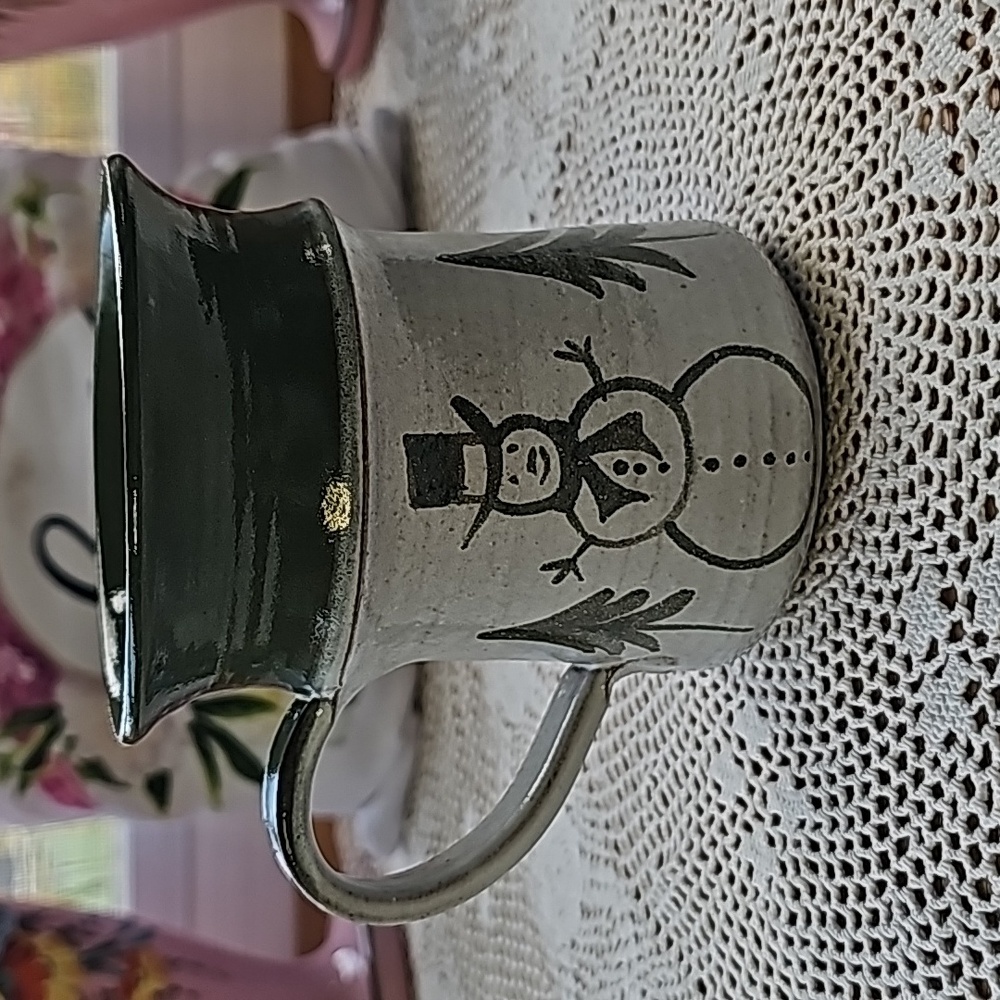Redwear Signed Pottery Mug, Snowman ⛄️ and Pinetrees.